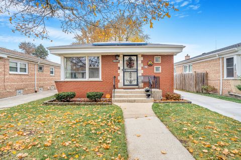 Photo of 4348 W 78th Street, Chicago, IL 60652 (MLS # 12522420)