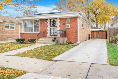 Tiny photo for 4348 W 78th Street, Chicago, IL 60652 (MLS # 12522420)
