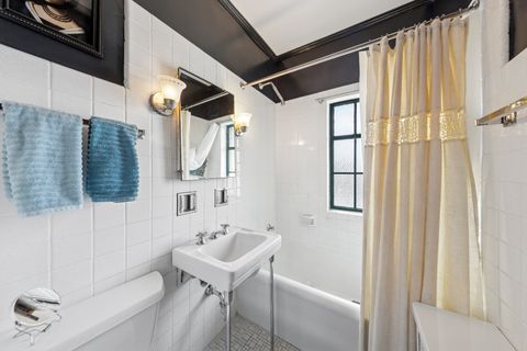 Tiny photo for Chicago, IL 60637 (MLS # 12556032)