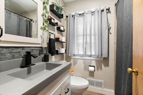 Tiny photo for 419 Roland Avenue, Rockford, IL 61107 (MLS # 12597555)