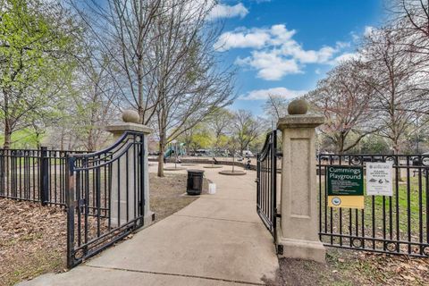 Tiny photo for 2100 N LINCOLN PARK WEST #5DS, Chicago, IL 60614 (MLS # 12540336)