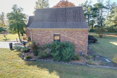 Tiny photo for 53 OLD ORCHARD Road, Metropolis, IL 62960 (MLS # EB460290)