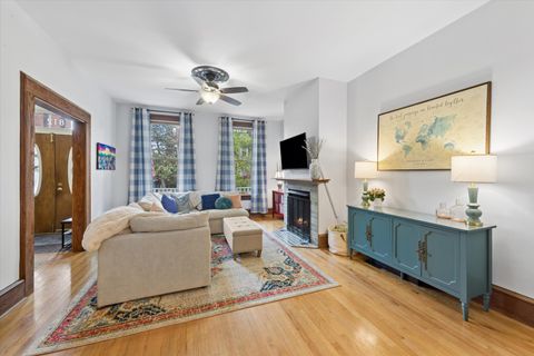 Tiny photo for 812 S Bell Avenue, Chicago, IL 60612 (MLS # 12631600)