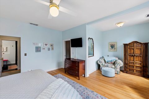 Tiny photo for 812 S Bell Avenue, Chicago, IL 60612 (MLS # 12631600)