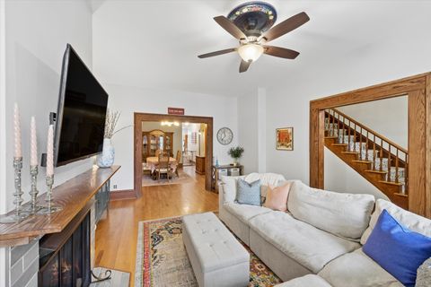 Tiny photo for 812 S Bell Avenue, Chicago, IL 60612 (MLS # 12631600)