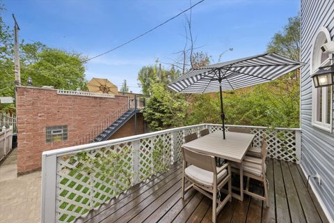 Tiny photo for 812 S Bell Avenue, Chicago, IL 60612 (MLS # 12631600)