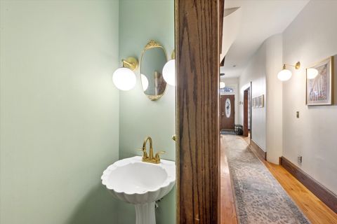 Tiny photo for 812 S Bell Avenue, Chicago, IL 60612 (MLS # 12631600)