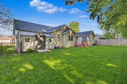 Tiny photo for 2502 Goodfield Drive, Urbana, IL 61802 (MLS # 12638018)