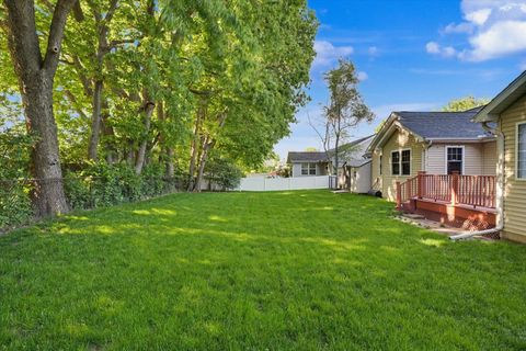 Tiny photo for 2502 Goodfield Drive, Urbana, IL 61802 (MLS # 12638018)