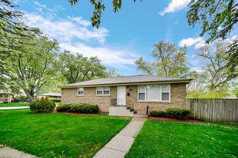 Tiny photo for 3802 213th Place, Matteson, IL 60443 (MLS # 12635545)