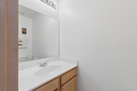 Tiny photo for 521 Waterford Drive, Oswego, IL 60543 (MLS # 12587125)