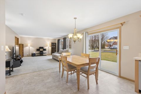 Tiny photo for 521 Waterford Drive, Oswego, IL 60543 (MLS # 12587125)