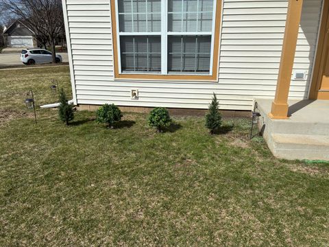 Tiny photo for 521 Waterford Drive, Oswego, IL 60543 (MLS # 12587125)