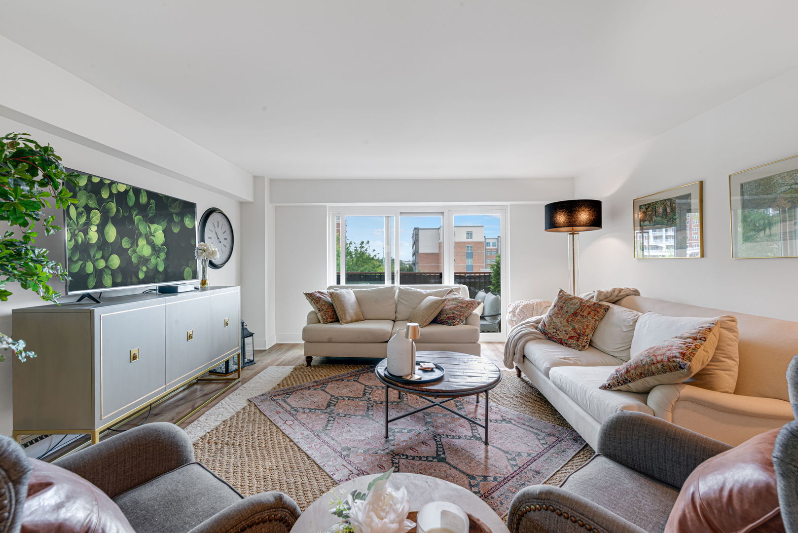 141 N La Grange Road 302
