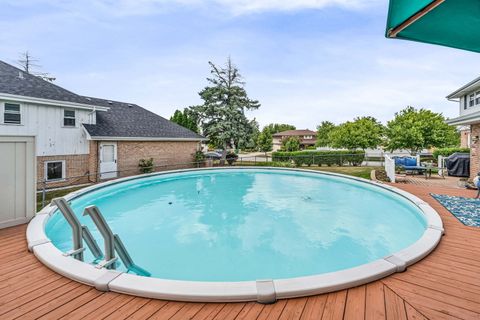 Tiny photo for 15624 Sunset Ridge Drive, Orland Park, IL 60462 (MLS # 12401231)