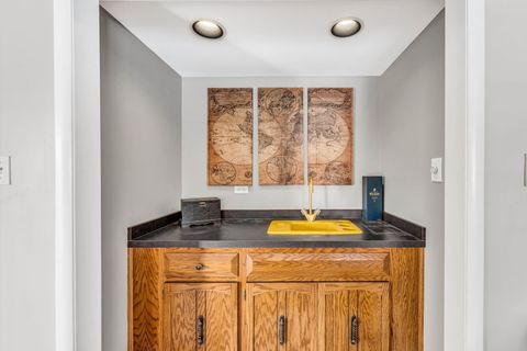 Tiny photo for 15624 Sunset Ridge Drive, Orland Park, IL 60462 (MLS # 12401231)