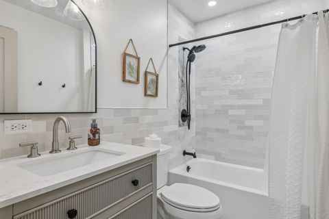 Tiny photo for 121 Wildwood Drive, Ingleside, IL 60041 (MLS # 12698519)