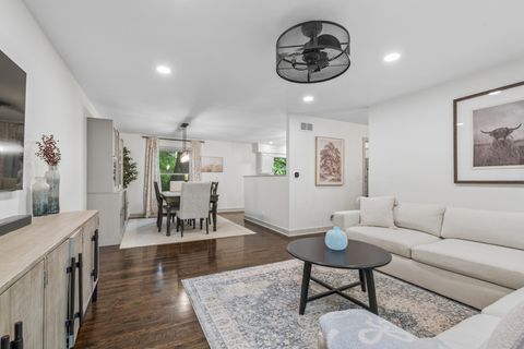 Tiny photo for 121 Wildwood Drive, Ingleside, IL 60041 (MLS # 12698519)