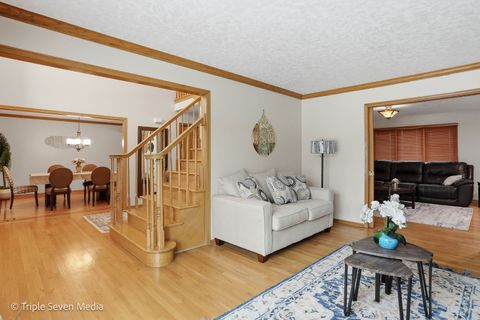 Tiny photo for 17050 Kerry Avenue, Orland Park, IL 60467 (MLS # 12581822)