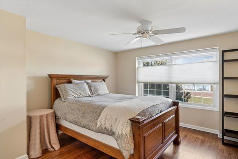 Tiny photo for 19W014 Avenue Normandy, Oak Brook, IL 60523 (MLS # 12607357)