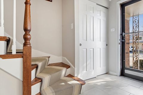 Tiny photo for 19W014 Avenue Normandy, Oak Brook, IL 60523 (MLS # 12607357)