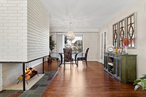 Tiny photo for 19W014 Avenue Normandy, Oak Brook, IL 60523 (MLS # 12607357)