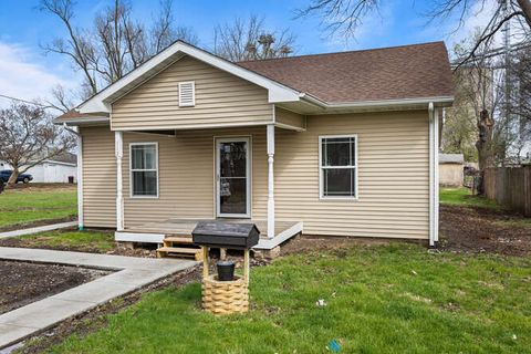 Tiny photo for 112 E Center Street, Seymour, IL 61875 (MLS # 12573673)