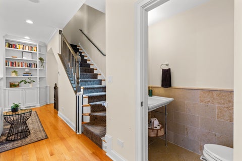 Tiny photo for 3842 N SOUTHPORT Avenue #L, Chicago, IL 60613 (MLS # 12747124)