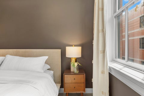 Tiny photo for 3842 N SOUTHPORT Avenue #L, Chicago, IL 60613 (MLS # 12747124)