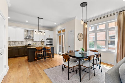 Tiny photo for 3842 N SOUTHPORT Avenue #L, Chicago, IL 60613 (MLS # 12747124)