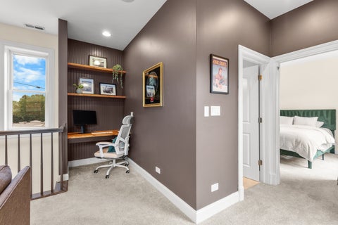 Tiny photo for 3842 N SOUTHPORT Avenue #L, Chicago, IL 60613 (MLS # 12747124)