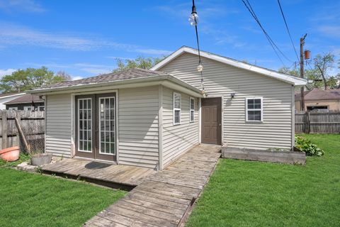 Tiny photo for 1134 S Myrtle Avenue, Kankakee, IL 60901 (MLS # 12620738)