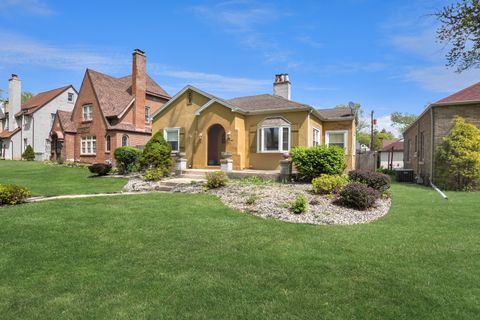 Photo of 1134 S Myrtle Avenue, Kankakee, IL 60901 (MLS # 12620738)