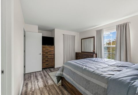 Tiny photo for 3320 Greenwich Lane, Island Lake, IL 60042 (MLS # 12506681)