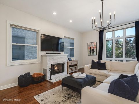 Tiny photo for 463 N GREEN Street #2S, Chicago, IL 60642 (MLS # 12505591)