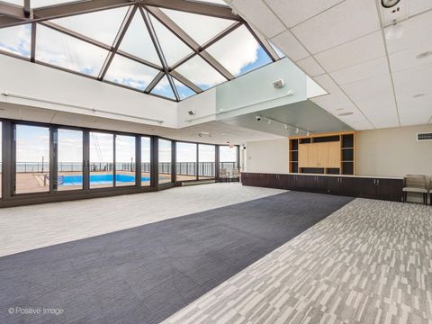 Tiny photo for 6007 N Sheridan Road #17G, Chicago, IL 60660 (MLS # 12529822)