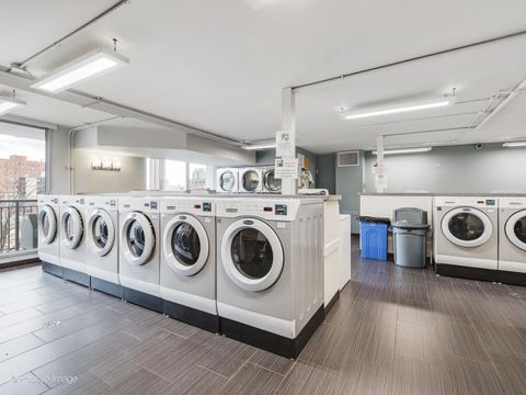 Tiny photo for 6007 N Sheridan Road #17G, Chicago, IL 60660 (MLS # 12529822)