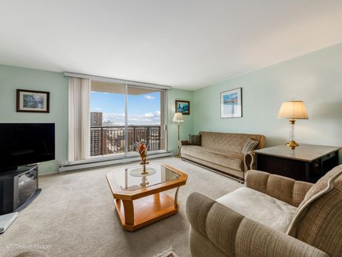 Tiny photo for 6007 N Sheridan Road #17G, Chicago, IL 60660 (MLS # 12529822)