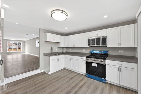 Tiny photo for 4680 W 83rd Street, Chicago, IL 60652 (MLS # 12613432)