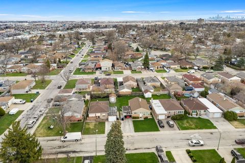 Tiny photo for 4680 W 83rd Street, Chicago, IL 60652 (MLS # 12613432)