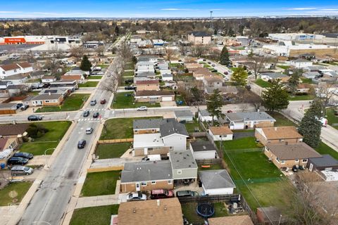 Tiny photo for 4680 W 83rd Street, Chicago, IL 60652 (MLS # 12613432)