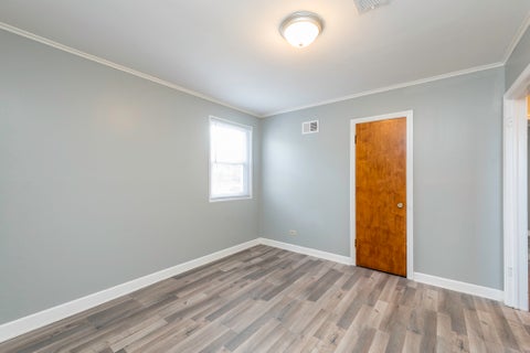 Tiny photo for 400 7th Avenue, Libertyville, IL 60048 (MLS # 12773025)