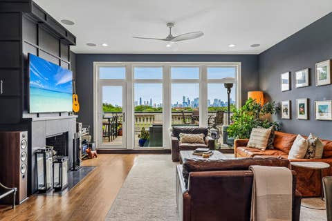 Tiny photo for 628 N Rockwell Street, Chicago, IL 60612 (MLS # 12715162)