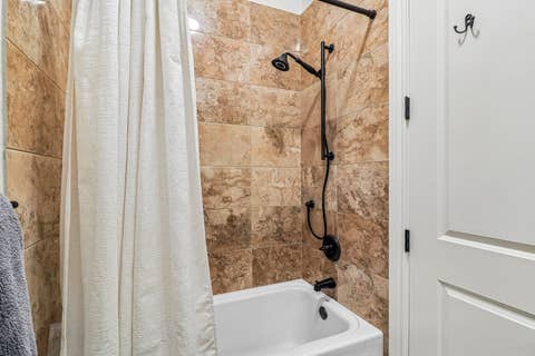 Tiny photo for 628 N Rockwell Street, Chicago, IL 60612 (MLS # 12715162)