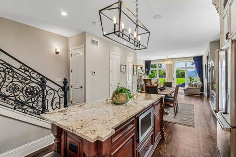 Tiny photo for 628 N Rockwell Street, Chicago, IL 60612 (MLS # 12715162)