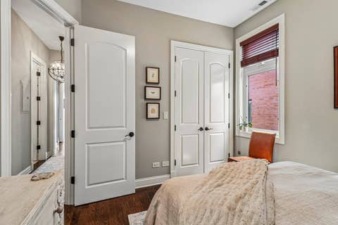 Tiny photo for 628 N Rockwell Street, Chicago, IL 60612 (MLS # 12715162)