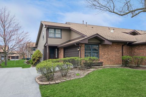 120 White Birch Lane Westmont IL 60559