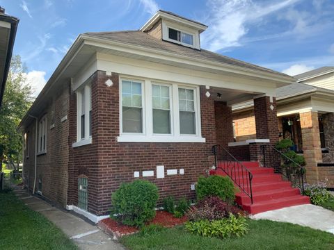 Photo of 8512 S Manistee Avenue, Chicago, IL 60617 (MLS # 12594595)