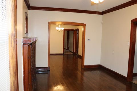 Tiny photo for 8512 S Manistee Avenue, Chicago, IL 60617 (MLS # 12594595)