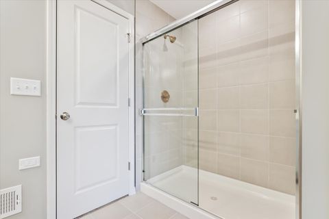 Tiny photo for Oswego, IL 60543 (MLS # 12640390)